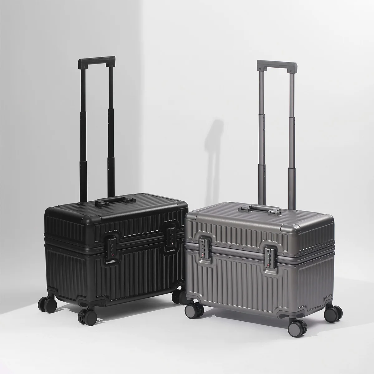 حقيبة سفر بإطار من الألومنيوم  - مراجعة Aluminum Frame Carry On Luggage وسعره